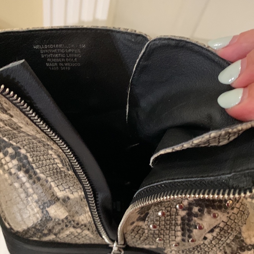 Steven By Steve Madden Booties Size 7.5 Like New - image 8